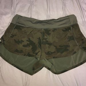 lululemon camo athletic shorts